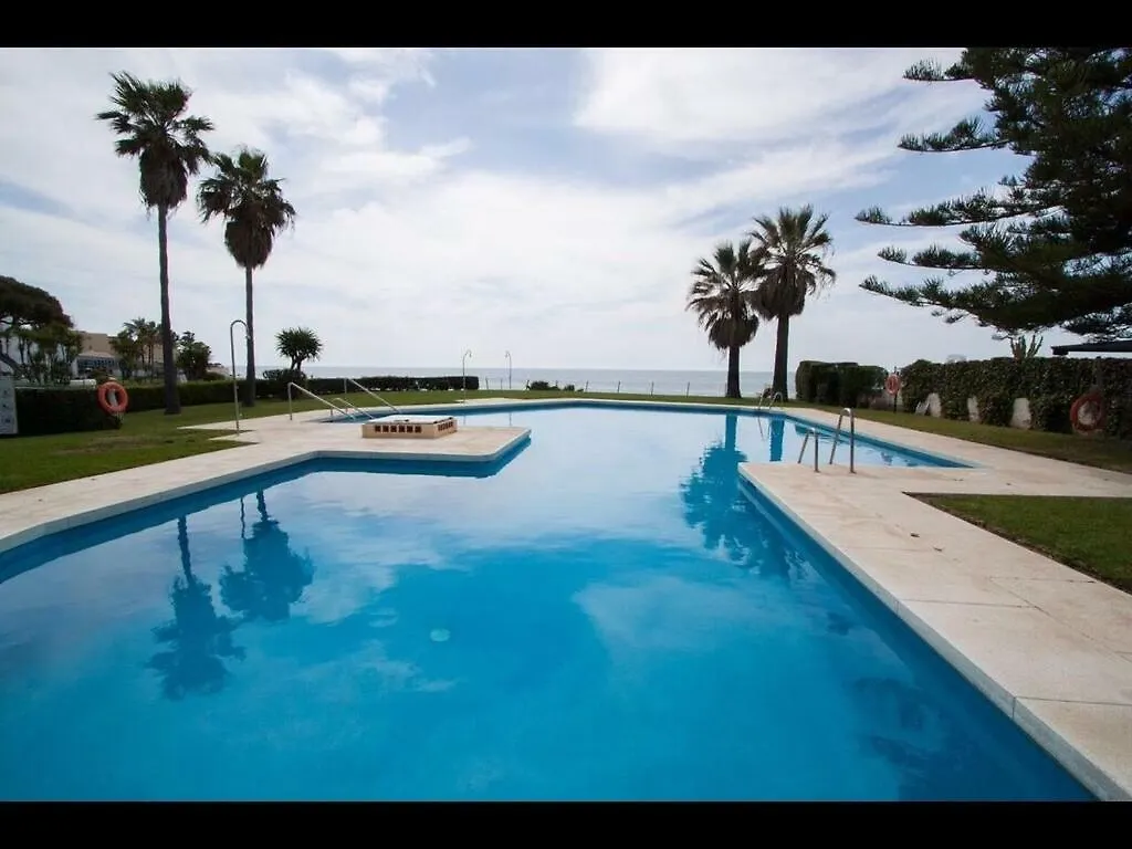 Apartment By The Beach Sitio de Calahonda